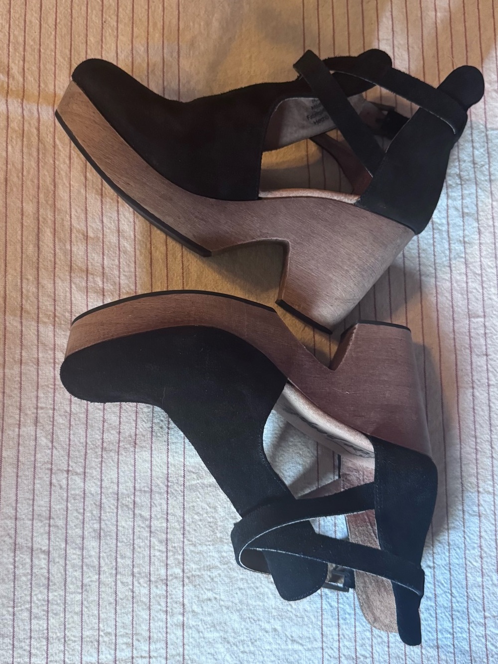 Free People - Cedar Leather Clog (black suede) - like new! size 8us/38eu - Picture 5 of 14